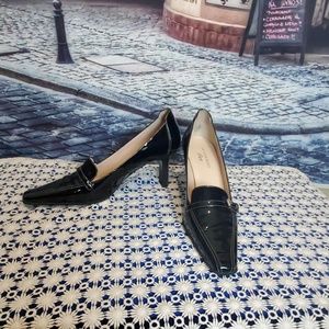 Anne Klein iFlex Black Patent Heels Size 8.5